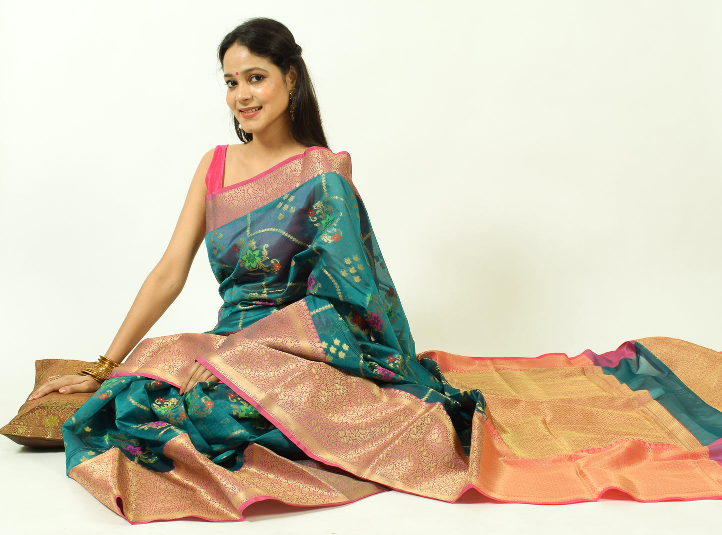 Rama Banarasi Semi Cotton Silkly Tilfi Zaal Saree Zari Woven Skirt Border Sari
