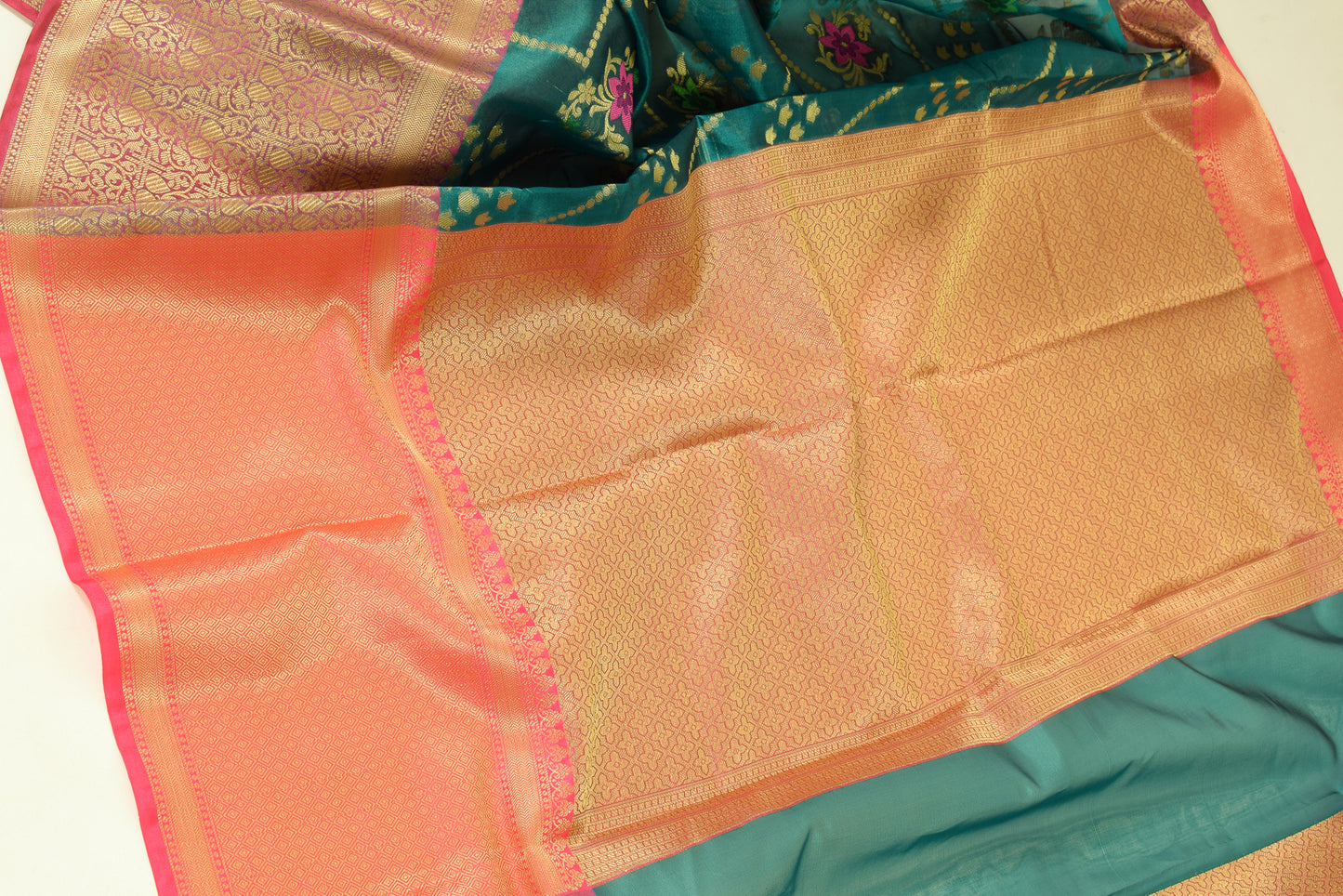 Rama Banarasi Semi Cotton Silkly Tilfi Zaal Saree Zari Woven Skirt Border Sari