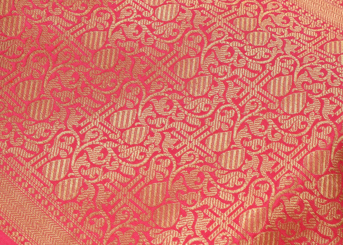 Maroon Banarasi Semi Cotton Silkly Tilfi Zaal Saree Zari Woven Skirt Border Sari