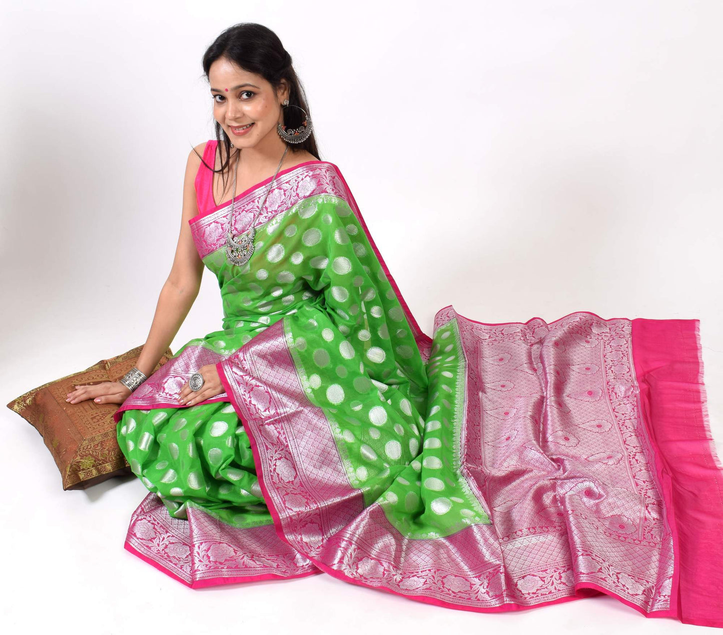Green Banarasi Semi Georgette Soft Silk Silver Zari Woven Broad Floral Border