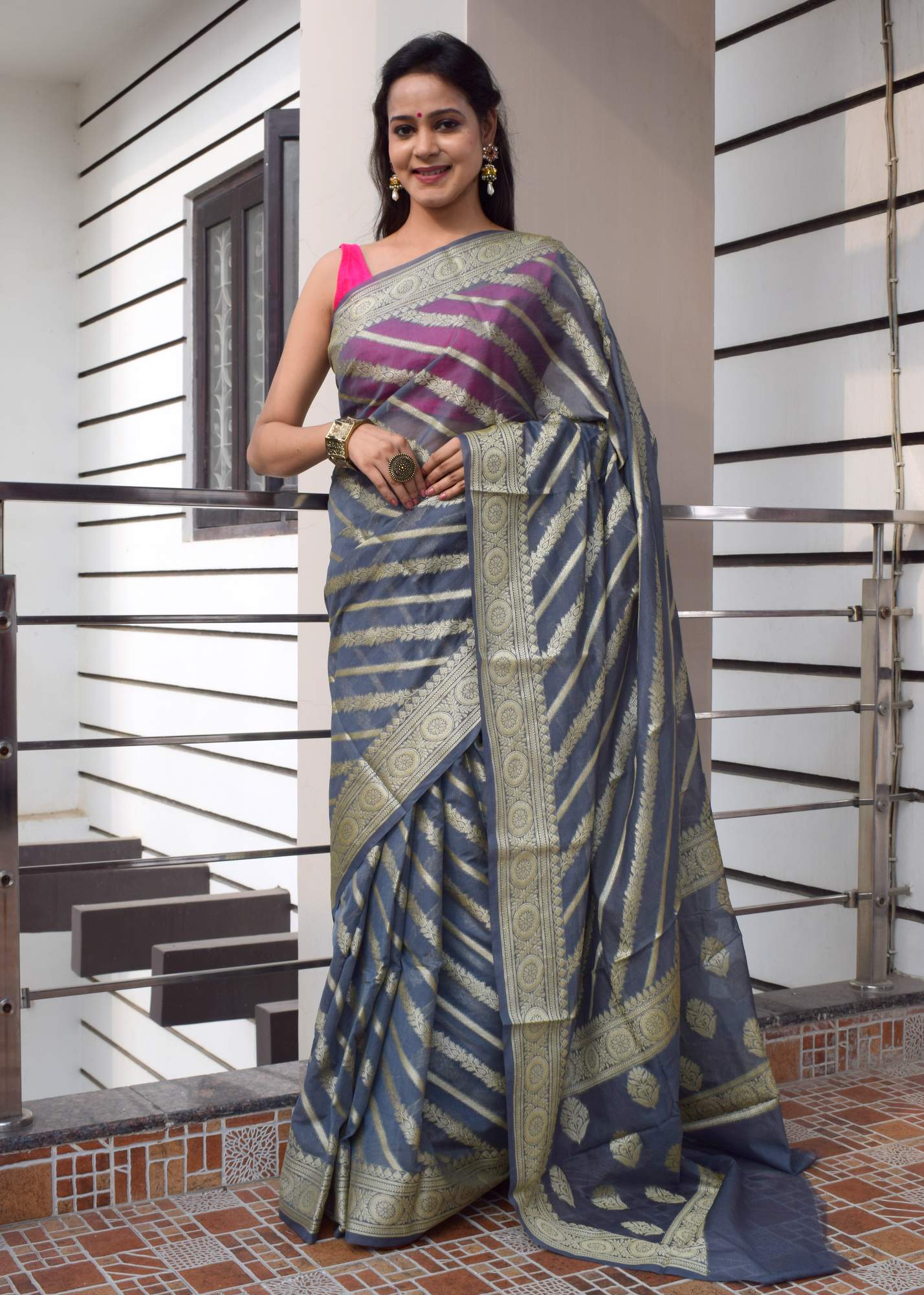 Gray Banarasi Vastra Semi Georgette Soft Silk Ara Stripes Pattern Zari Woven