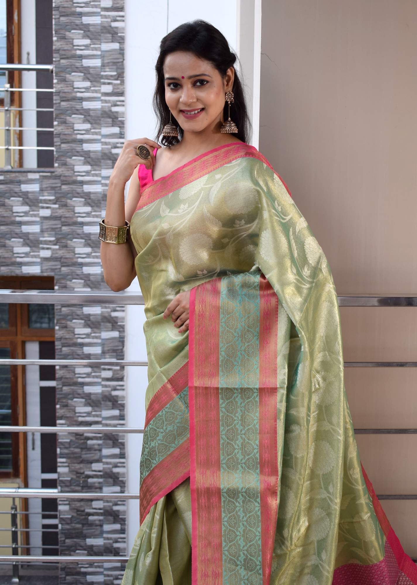 Green Banarasi Semi Tissue Silk Zari Woven Tanchoi Skirt Border Sari Fabric