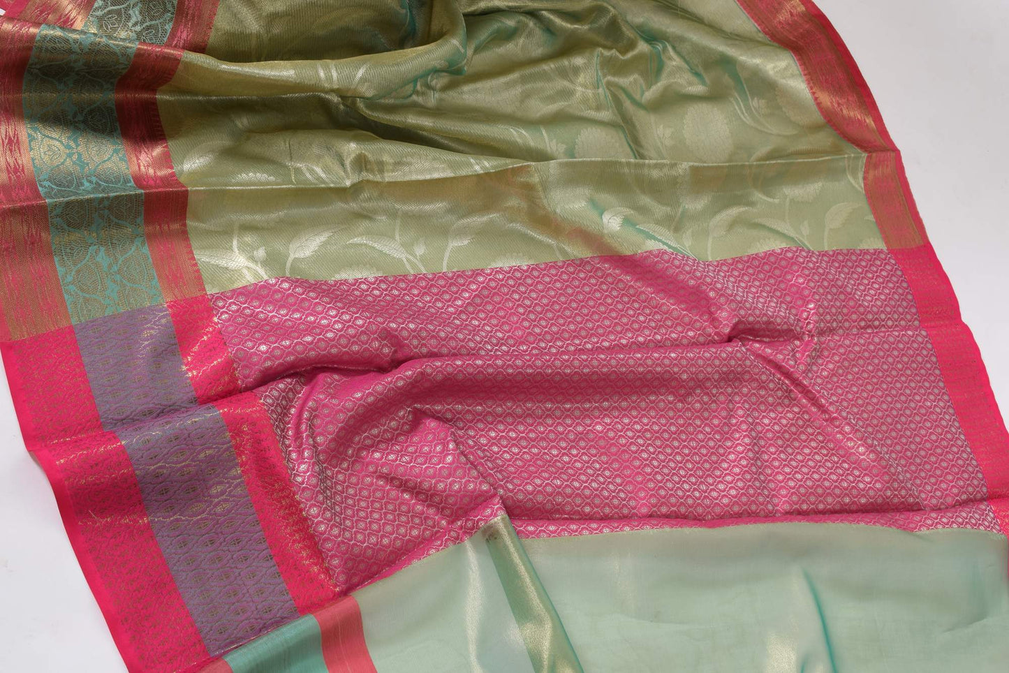 Green Banarasi Semi Tissue Silk Zari Woven Tanchoi Skirt Border Sari Fabric