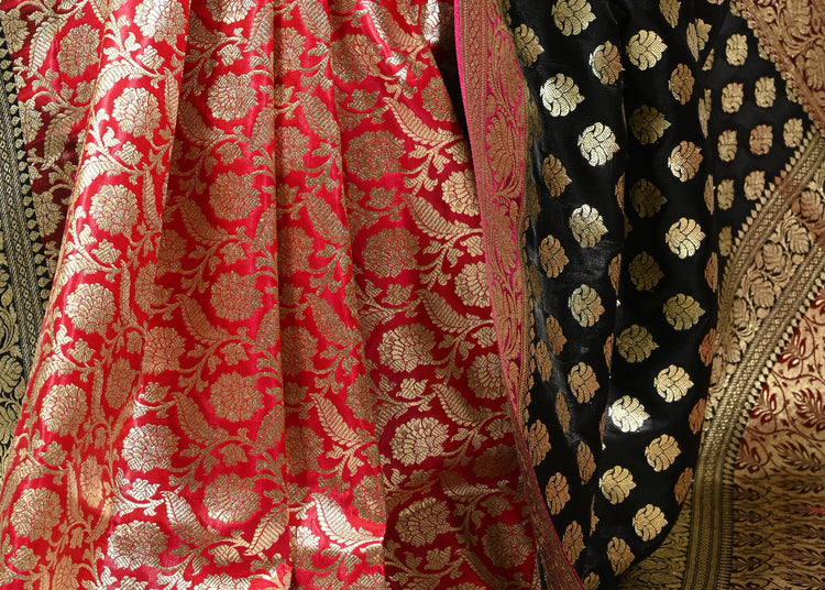 Banarasi Vastra Satin Silk Woven Zari Brocade Heavy Banarasi Saree Black & Red